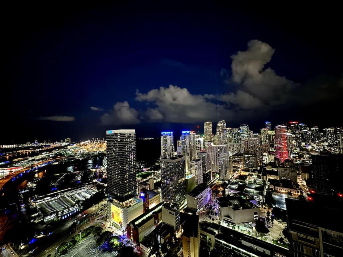 49th Floor Ph Collection View *