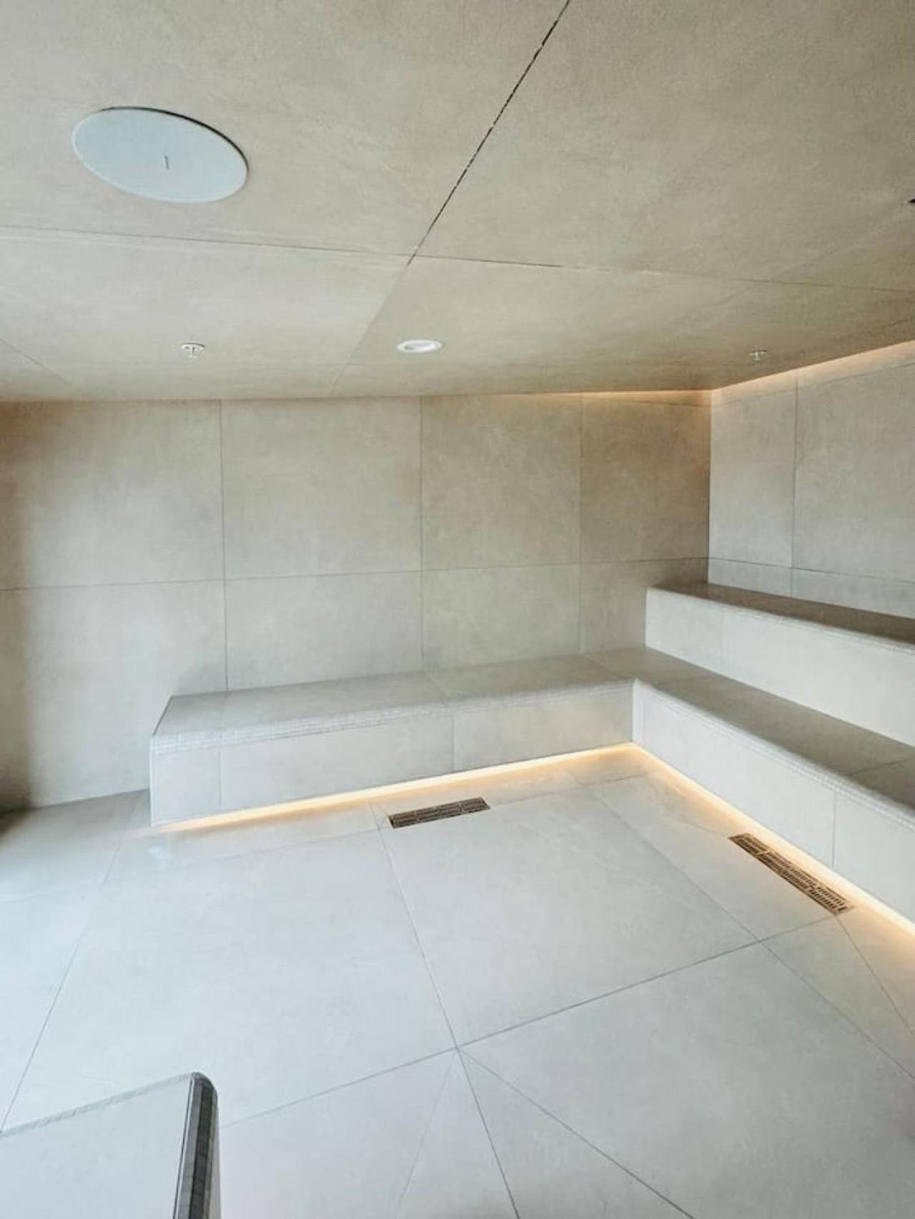 49th Floor Ph Collection View Apartment *